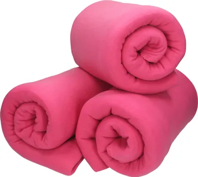 Produktbild von Betz Fleecedecke 3 Stück 130x170 cm 180g/m² – Wohndecke & Kuscheldecke – Flauschige Sofadecke Tagesdecke – Leicht, wärmend & pflegeleicht – Fuchsia