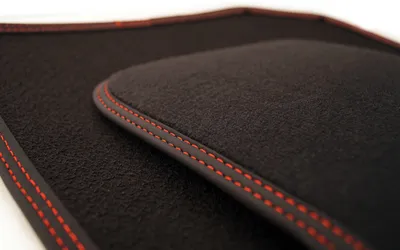 Produktbild von Premium Fußmatten passend für 3er BMW F30 F31 M3 F80 Velours Premium Autoteppich Doppelnaht Rot, 4-teilig