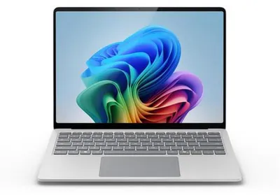 Image de Microsoft Surface Laptop 7, Snapdragon, 35 cm (13,8 pouces), 2304 x 1536 px, 16 Go, 512 Go, Windows 11 Pro