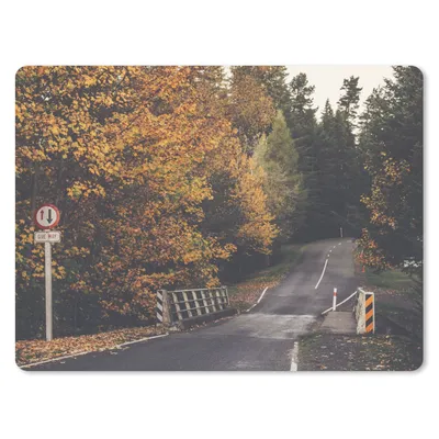 Produktbild von MuchoWow® Mauspad Mousepad Bäume - Straße - Herbst 23x19 cm - Mousepads - Maus Mat - Pad - Mausunterlage - Schreibtischunterlage - Mauspad