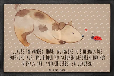 Produktbild von Mr. & Mrs. Panda fußmatte Hund Marienkäfer 50 x 75 cm - Hundeglück - Geschenk, Hunde, Bodenvorleger, Positiv, Fußabstreifer, Mischlinghund, Sprüche, Schmutzfangmatte