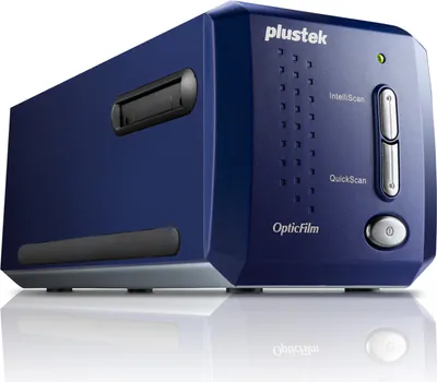 A studio shot of a Plustek OpticFilm 8100 Diascanner.
