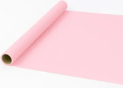 Zdjęcie produktu dla Folia satynowa jasnoróżowa 50cm/9mb - do pakowania prezentów