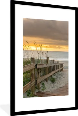 Produktbild von MuchoWow® Gerahmtes Poster Strand - Meer - Düne - Weg 60x90 cm - Poster mit Schwarzem Bilderrahmen Wandposter Rahmen Foto Bilder - Dekoration - Wandposter Wohnzimmer - Hochwertig