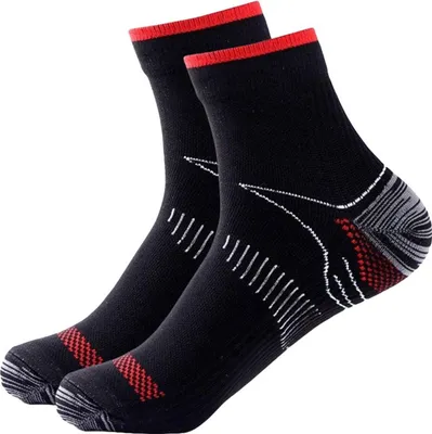 Immagine prodotto di Jumada's – Calze a compressione – Unisex – Traspiranti – Antidolorifiche – Migliorano la circolazione sanguigna – Nero/rosso