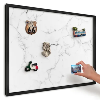 Produktbild von Magnettafel 70x50 cm mit schwarzem Rahmen - Magnetische Metalltafel, Magnetpinnwand zur Wandmontage für Wohnzimmer, Küche, Flur, Kinderzimmer und Büro - Marmormuster