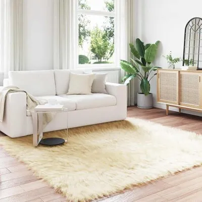 Produktbild von Quadratischer Kunstfellteppich 240 x 240 cm in Creme – flauschiger Hochflorteppich für Wohnzimmer und Schlafzimmer
