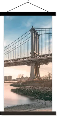 Produktbild von MuchoWow® Textilposter New York - Fluss - Brücke 60x120 cm mit schwarzem Rahmen - Magnete
