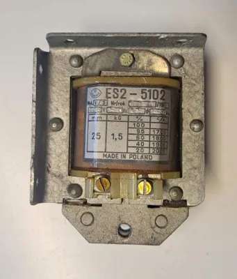 Produktbild von Elektromagnet Betätigung ES2 5102 Spule 380V