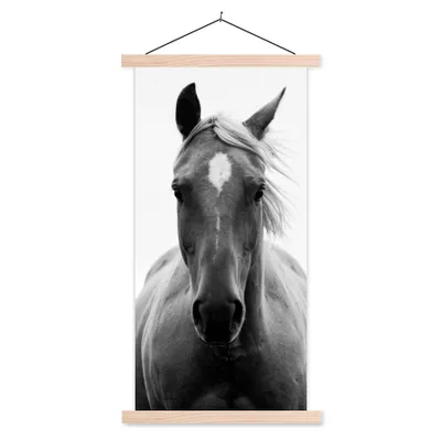 Produktbild von MuchoWow® Textilposter Pferd - Schwarz - Weiß - Porträt 60x120 cm mit holzfarbenen Rahmen - Holz