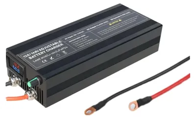 Obrázok produktu pre Nabíjačka batérií, nastaviteľné napätie, viacero nabíjacích režimov, 14,6 V, 80 A, model GD80A-R