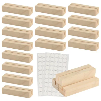 Image de 16 supports en bois pour cartes de table
