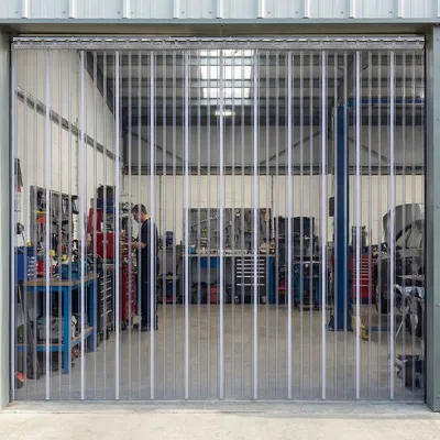 Obrázek produktu pro Průhledná PVC lamela 1 x 2,5 m, odolná pásová roleta, vodotěsná a izolační, vhodná do skladů, chladíren, garáží a supermarketů