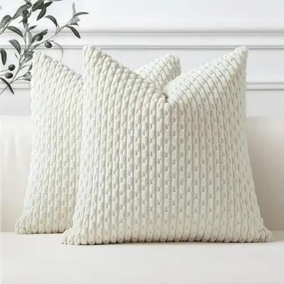 Produktbild von Set mit 2 Kissenbezügen aus Cord, dekorative Kissenbezüge, weiche Kissenbezüge, Dekokissen, Boho-Dekobezüge für Sofa, Schlafzimmer, Wohnzimmer (45x45 cm, cremeweiß)