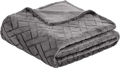 Productafbeelding van Famanu fleece deken met quiltstiksel - Grijs, 150 x 200 cm