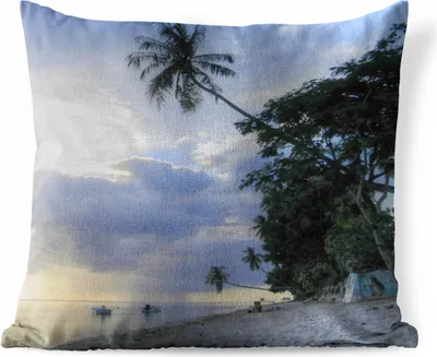Produktbild von MuchoWow® Outdoor Kissen - Sonnenuntergang über dem Strand von Mo'orea - 40x40 cm - Wetterfest - Lounge Kissen - Kopfkissen - Interieur - Polster mit Bild
