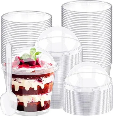 Produktbild von Plastik Dessertgläser mit Deckel 200 ml - 50 Stück - Nachfüllbare Dessertgläser - Serviergläser für Hochzeiten und Geburtstage - Picknickfest - Plastikgläser