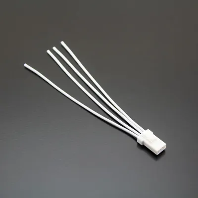 Image de Adapterkabel mit 4er Stecker weiblich weiss