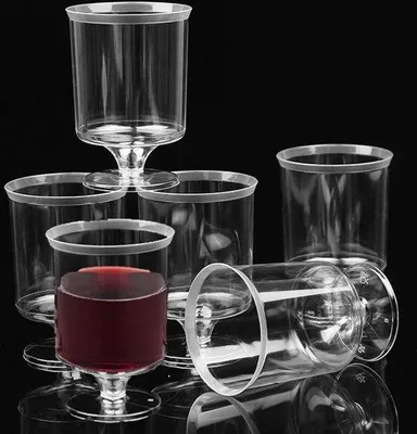 Produktbild von Plastik Weingläser - herstellbare Metallbecher - Whisky Champagner - 52 Stück 160 ml klare Weinschmecker Glas Bier Martini-Fruchtsaft Hochzeitstisch (62 x 87 cm)