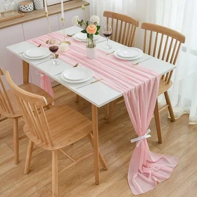 Produktbild von Unyqoos® Tischläufer aus hochwertigem Chiffon – elegante Tafeldeko für Hochzeit & Events, extra lang 300 x 70 cm, Rosa, 1 Stück