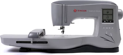 Produktbild von Singer Quantum Stylist EM 200 Stickmaschine, 700 Stiche/Min., 200 Stickdesigns