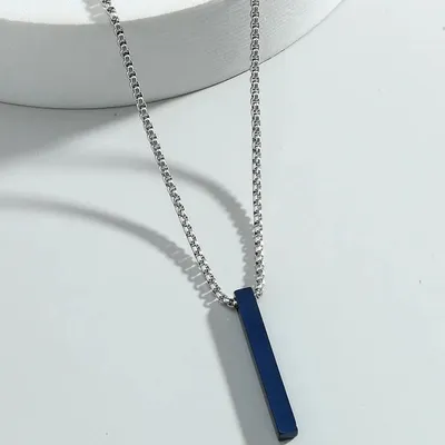 Produktbild von Elegante Mallet Halskette in Blau – Minimalistisch und Vielseitig KP33498
