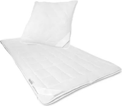 Produktbild von NYVI AllyearComfy Bettdecken Set 2-teilig - 4 Jahreszeiten Bettdecke 135x200 Set mit Kissen 80x80