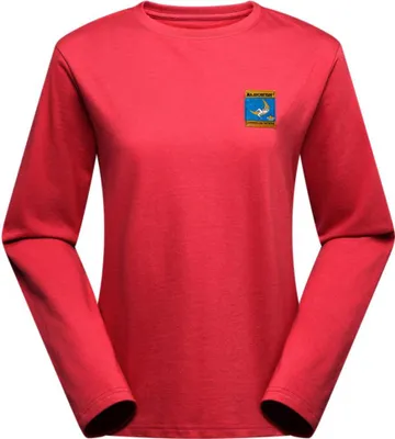 Rotes Langarmshirt mit rundem Ausschnitt und kleinem quadratischem La Sportiva Logo auf der Brust