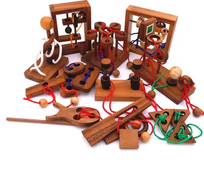 Produktbild von Seilpuzzle-Set mit unterschiedlichen, kniffligen Knobelspielen für Kinder und Erwachsene