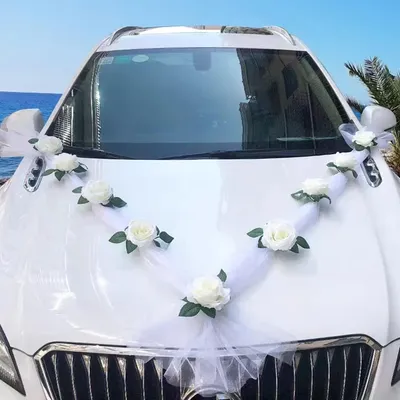 Produktbild von Autoschmuck Hochzeit Weiß, Hochzeitsauto Dekorationsset, Car Wedding Girlande, Blumenschmuck Auto Hochzeit,DIY Weiß Gaze Rosendekoration Set, Auto Schmuck Hochzeit mit 9 Rosen, 2 x 1.6 m Lange