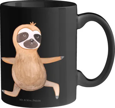 Produktbild von Mr. & Mrs. Panda Teetasse Faultier Yoga - Schwarz - Geschenk, Pott, Yogaübungen, Entspannung, Trinkbecher, Kaffeebecher, Tasse, Namaste, Kaffeetasse