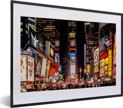 Produktbild von MuchoWow® MuchoWow® Gerahmtes Poster Times Square - Werbetafeln - Nacht 40x30 cm - Poster mit zchwarzem Bilderrahmen - Bilderrahmen - Poster im Rahmen
