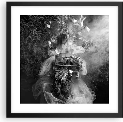 Produktbild von Gerahmtes Poster - Schwarzer Rahmen - Retro Vintage Frau - 40x40 cm - Wand Bild - Wanddeko - Wandbilder - Kunstposter - Wandposter - Bilderrahmen - Bilder - Kunstdruck - P2BAC40x40-4940