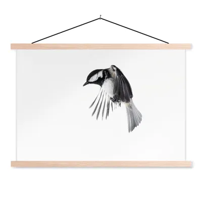 Produktbild von MuchoWow® Textilposter Vogel - Federn - Schwarz - Weiß 60x40 cm mit holzfarbenen Rahmen - Bilder