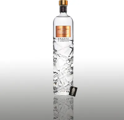 Produktbild von Grappa Luigi Francoli Sorsi Di Luce Grappa Vespolina E Nebbiolo 0,7L 41,5% Vol.- [Enthält Sulfite]
