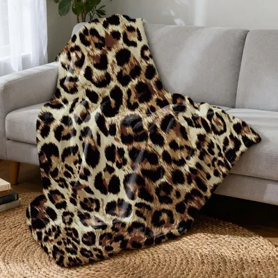 Produktbild von Weiche Plüschdecke mit Leopardenmuster für Zuhause und Reisen