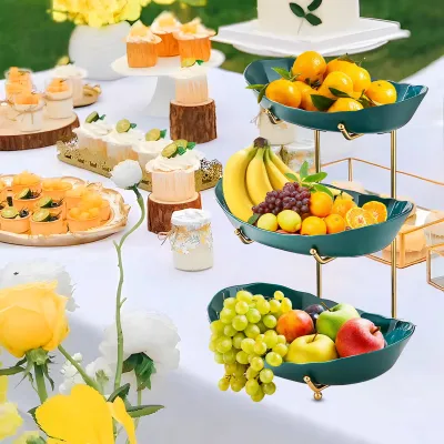 Obrázok produktu pre Misa na ovocie pre kuchynskú linku 3-stupňový akrylový kôš na ovocie so servírovacími miskami a kovovým stojanom Viacúrovňové servírovacie misy na skladovanie ovocia zeleniny občerstvenie / oriešky / torta / dezert Ideálne pre párty svadobný bufet