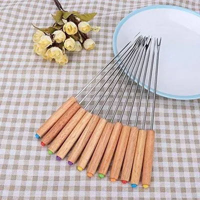 Image de Ensemble de 12 pièces en acier inoxydable pour barbecue, avec des manches en bois – Idéal pour les kebabs, les barbecues et le camping