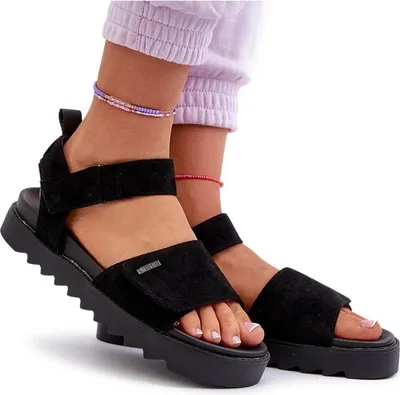 Produktbild von Damen Wildleder Plateau Sandalen Big Star NN274700 Schwarz 36