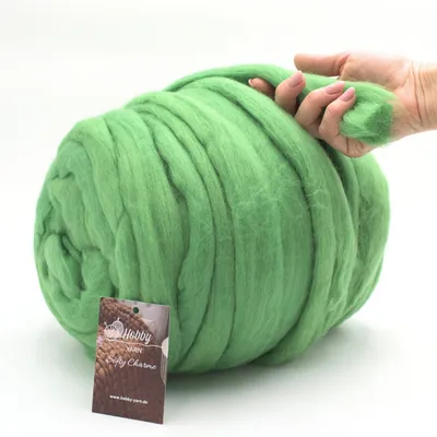Produktbild von Hobby YARN - Softy Charme – 100% Schurwolle, 500g, XXL Merino Filzwolle, extra dickes Filzgarn zum Trocken- & Nassfilzen 47502 Spring Meadow