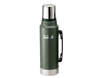 Produktbild von Stanley Flasche Trinkflaschen Outdoor Classic Legendary Hammertone grün Isoliert langlebig