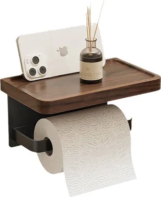 Produktbild von Rustikaler Toilettenpapierhalter im Landhausstil mit Ablage – rustikales Landhausdekor für Badezimmer im Landhausstil – rustikales Badezimmerzubehör mit warmer brauner Holzablage für Tücher, Handy und Lesestoff, schwarzes Metall