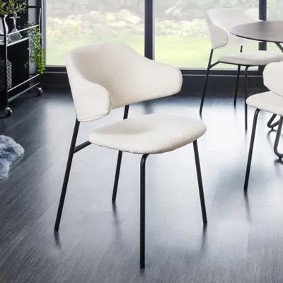 Produktbild von Design Stuhl VOGUE weiß Bouclé schwarze Metallbeine