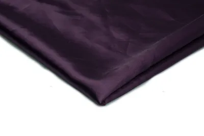 Produktbild von Satin ohne Elasthan, glatter Satin mit Glanz, Pflaume, 50 x 150 cm