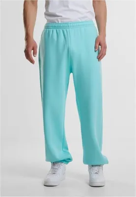 Imagen del producto de Pantalones de chándal "Fluffy" de Urban Classics, color verde azulado, talla XL