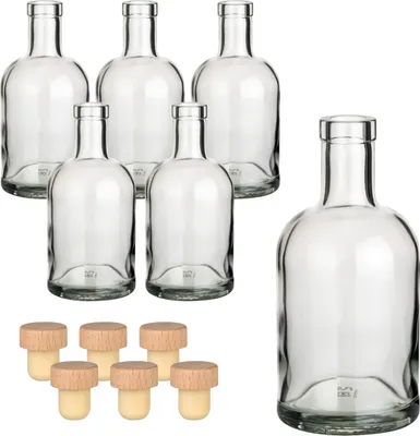 Produktbild von gouveo 6er Set Glasflaschen 500 ml Klassik mit Holzgriff-Korken - Leere Flasche 0,5 l aus Glas zum Befüllen - Glasflasche für Likör, Gin, Öl, Essig