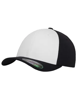 Produktbild von Urban Classics Flexfit Performance Cap Herren Basecap, Größe: S/M; Farbe: Navy/White