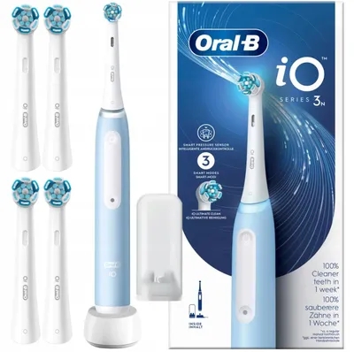 Produktbild von Oral-B iO Series 3 Magnetische Zahnbürste mit 4 Aufsätzen Ultimate Blau