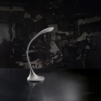 Immagine prodotto di Lampada Da Scrivania Moderna Flessibile Puddy Grigio Led