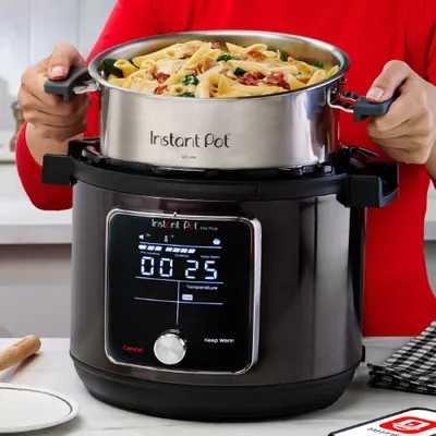 Obrázok produktu pre Multifunkčný hrniec Instant Pot® Pro Plus 6